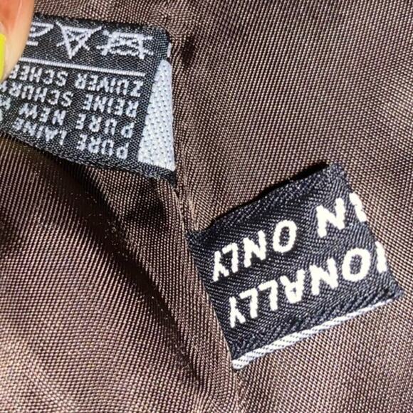 Yves Saint Laurent Brown Wool Pinstripe Single Breasted Blazer Jacket size 42 - Picture 8 of 10